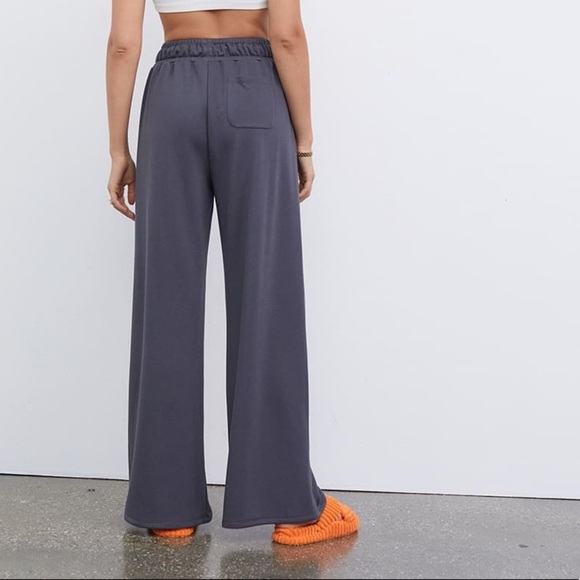 For Love & Lemons Morgan Sweatpants - Picture 2 of 4